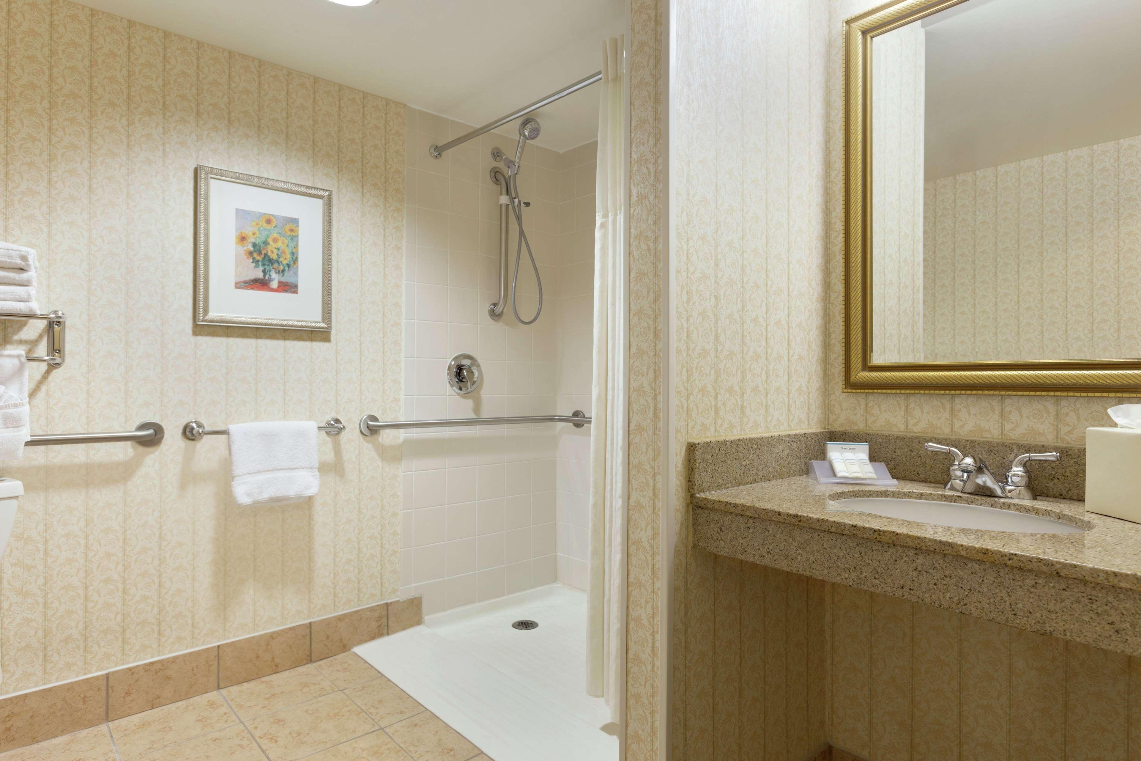 Hilton Garden Inn Fairfax Eksteriør bilde