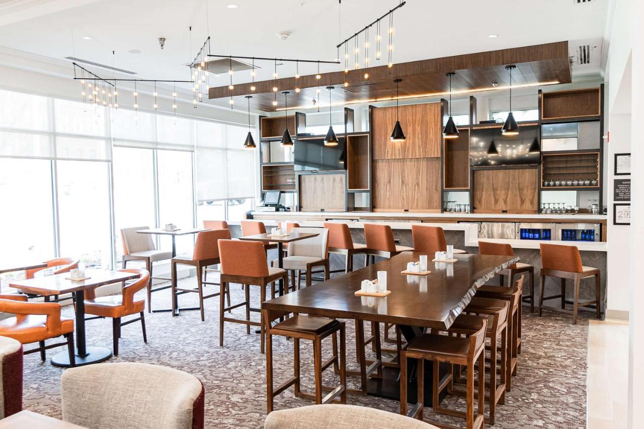 Hilton Garden Inn Fairfax Eksteriør bilde